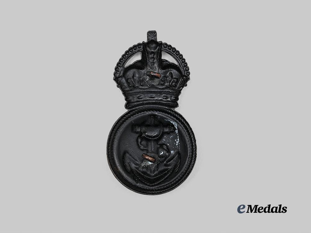 a_first_war_royal_navy_petty_officer's_cap_badge_e_medals__g_b5036_3