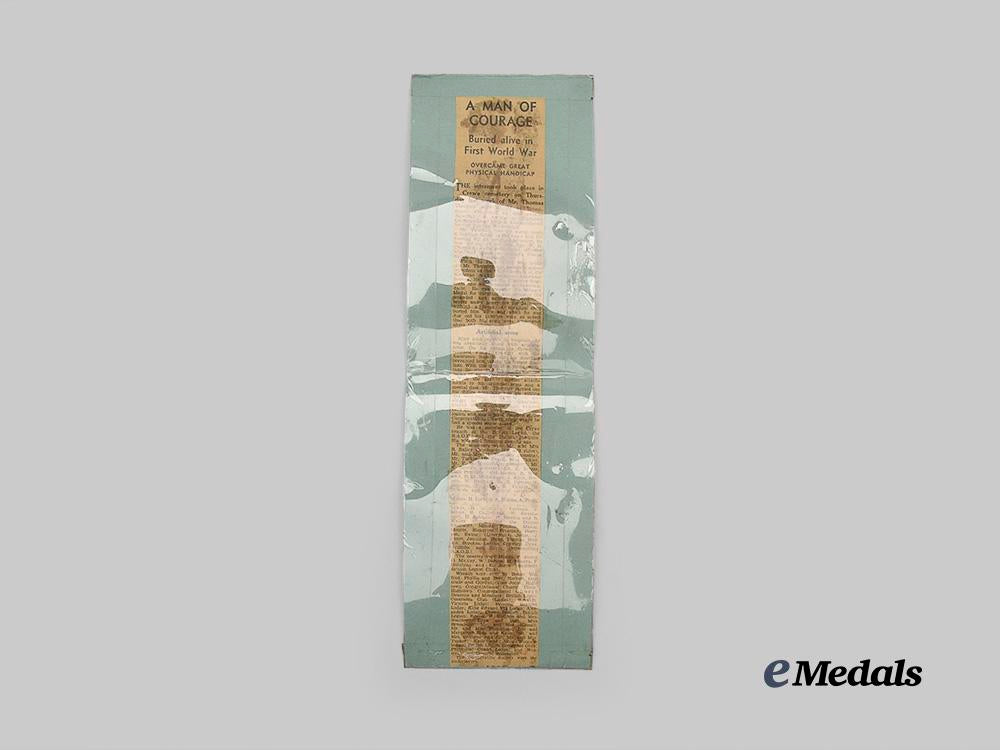 united_kingdom._a_lot_of_first_war_cheshire_insignia,_to_pte._thornley,_m._m_recipient_e_medals__g_b8283_3