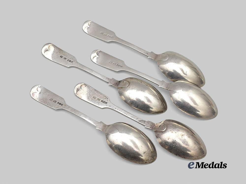 united_kingdom._a_lot_of_five_silver_pre-_war_army_spoons,_by_joseph_rodger&_sons_e_medals__g_b8285_3