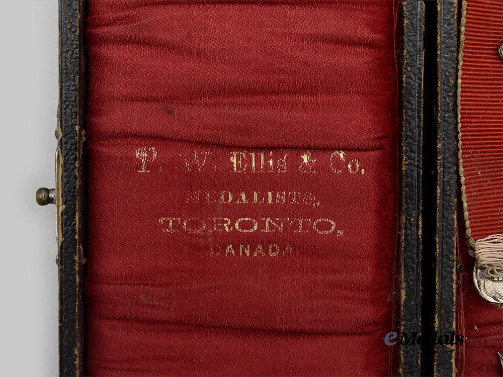 united_kingdom,_canada._a_mixed_lot_of_insignia_and_decorations_e_medals__g_b8288_8