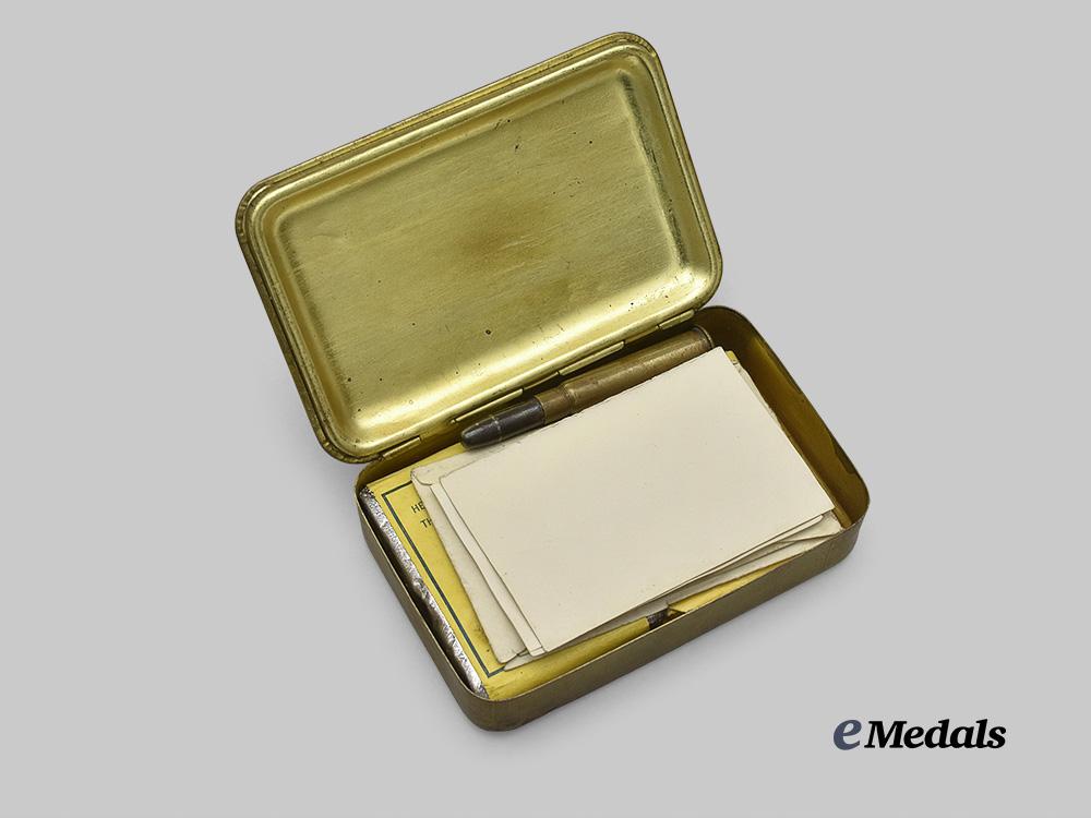 united_kingdom._a_complete_princess_mary_christmas_tin,1914_e_medals__g_b8302_4