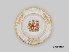 United Kingdom. A Spode Felspar East India Company Armorial Plate, c.1820