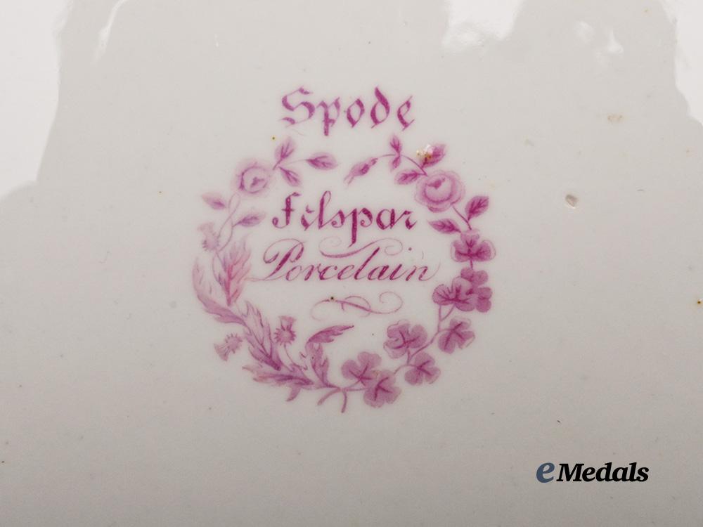 united_kingdom._a_spode_felspar_east_india_company_armorial_plate,_c.1820_e_medals__g_b8312_6