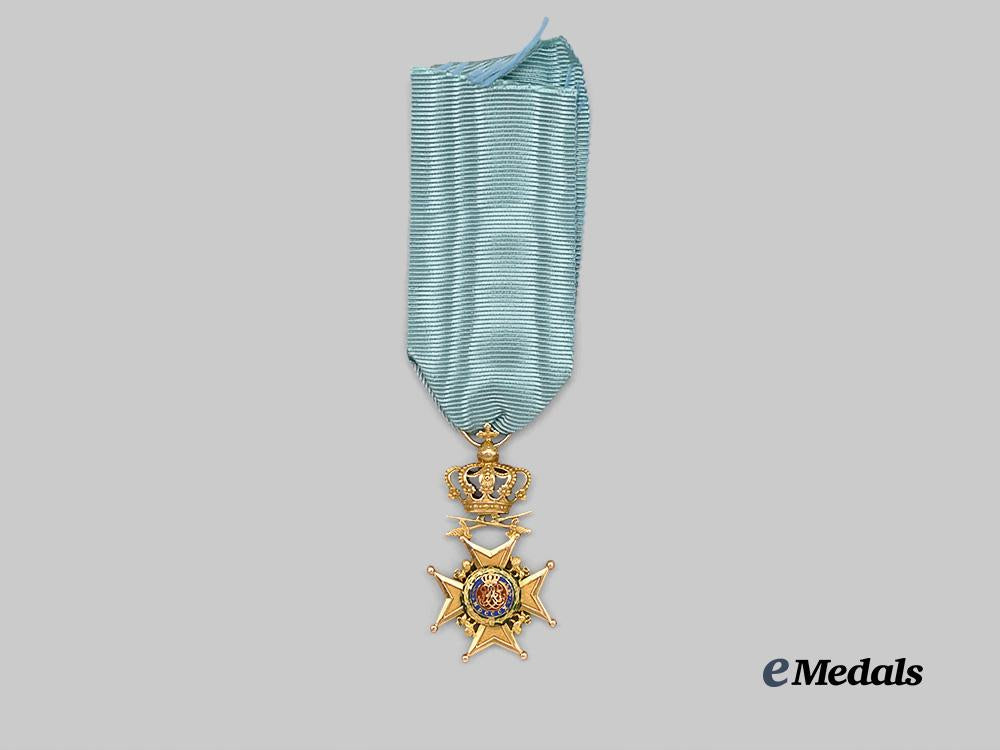 united_kingdom._a_royal_guelphic_order,_knight_with_swords,_in_gold,_c.1810_e_medals__g_b8319_2