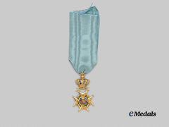 United Kingdom. A Royal Guelphic Order, Knight with Swords, in Gold, c.1810