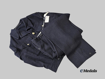 united_kingdom._a_royal_navy_sub-_lieutenant's_uniform1944_e_medals__g_b8326_12