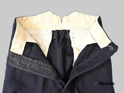 united_kingdom._a_royal_navy_sub-_lieutenant's_uniform1944_e_medals__g_b8326_16