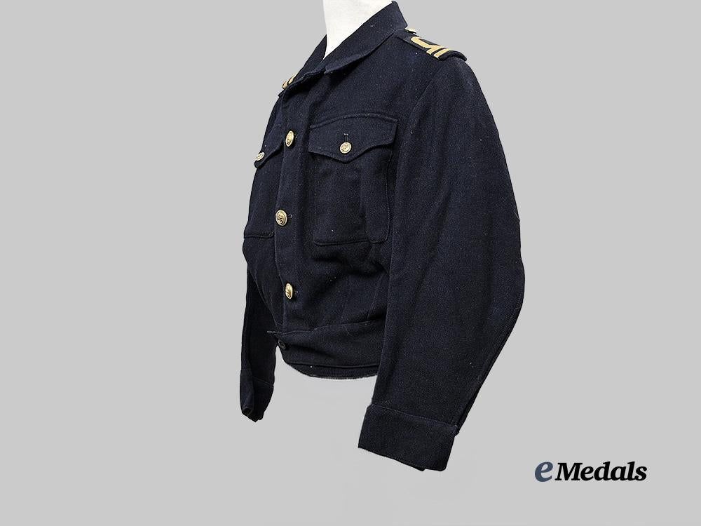 united_kingdom._a_royal_navy_sub-_lieutenant's_uniform1944_e_medals__g_b8326_4
