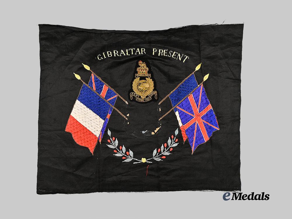 united_kingdom._a20th_century_commemorative_gibraltar_flag_e_medals__g_b8339_2
