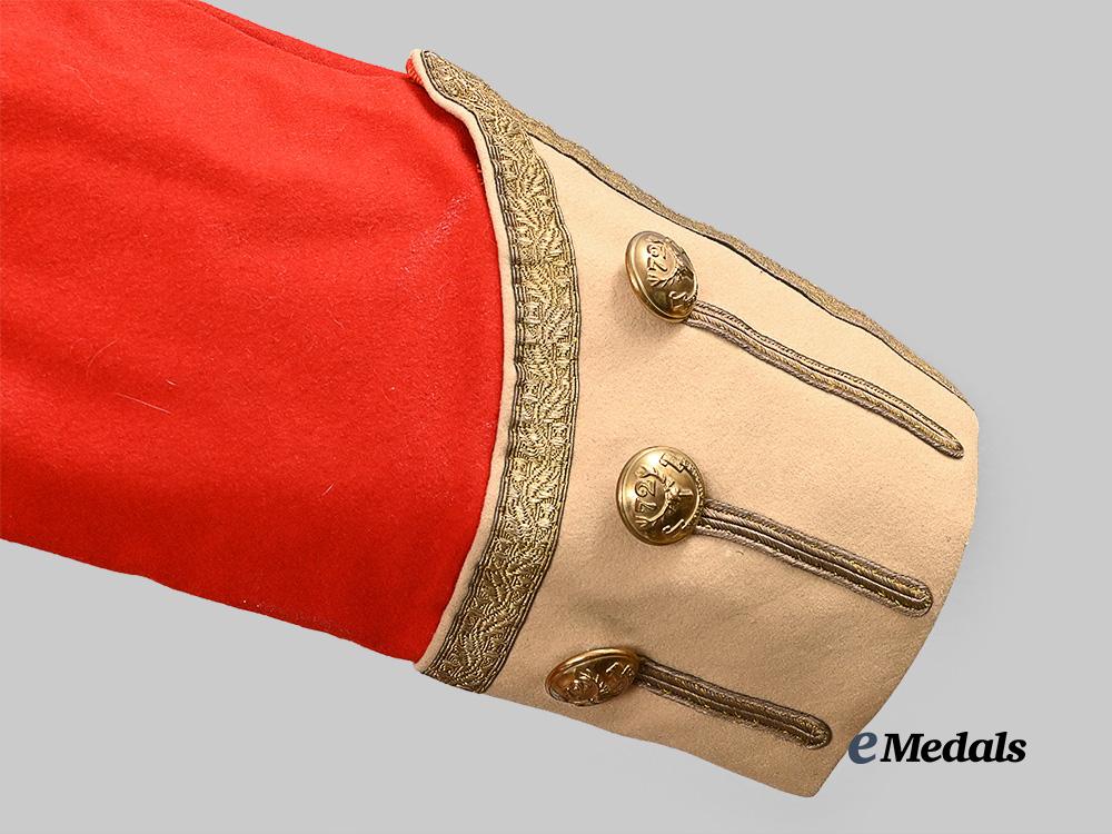 united_kingdom._a_full_dress_tunic_for_a_field_officer_major_to_lieutenant_colonel_of_the_seaforth_highlanders,_circa1881–1898_e_medals__g_b8346_9