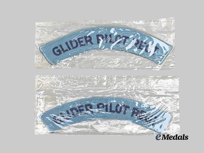 united_kingdom._a_pair_of_glider_pilot_regiment_shoulder_flashes_e_medals__g_b8351_2