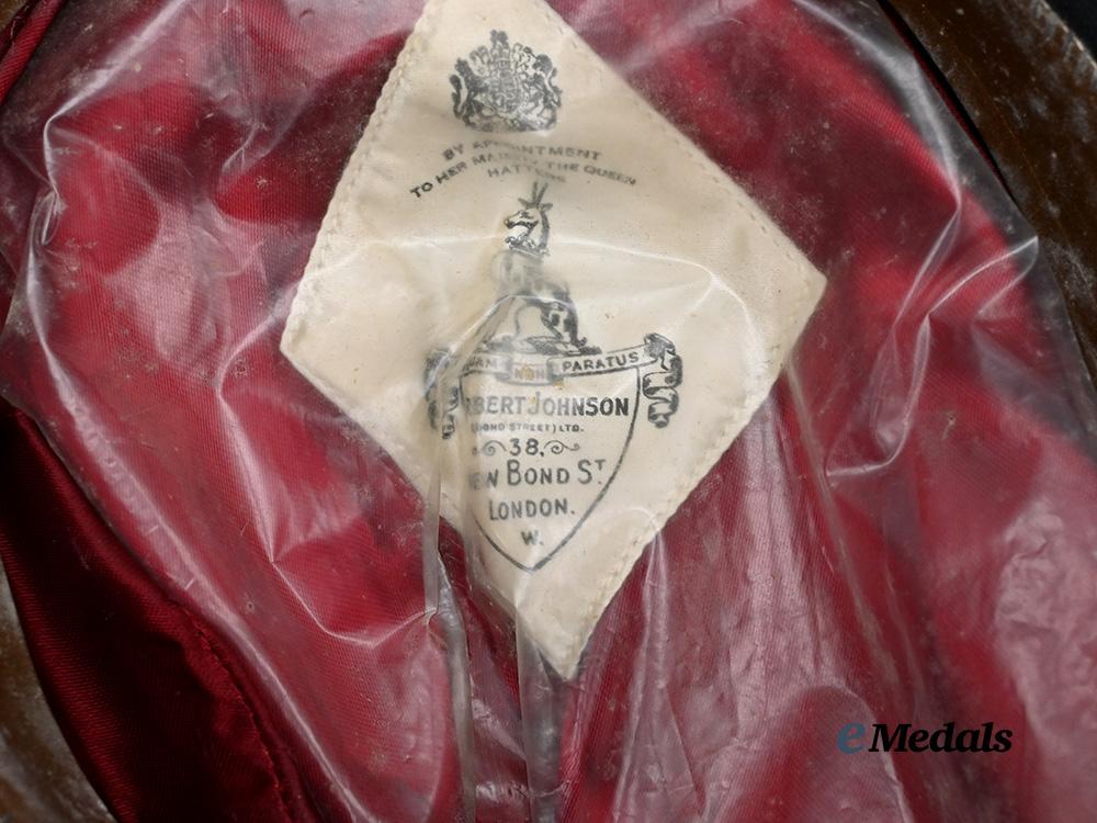 united_kingdom._a_royal_tank_regiment_officer’s_astrakhan_beret,1965_e_medals__g_b8354_8
