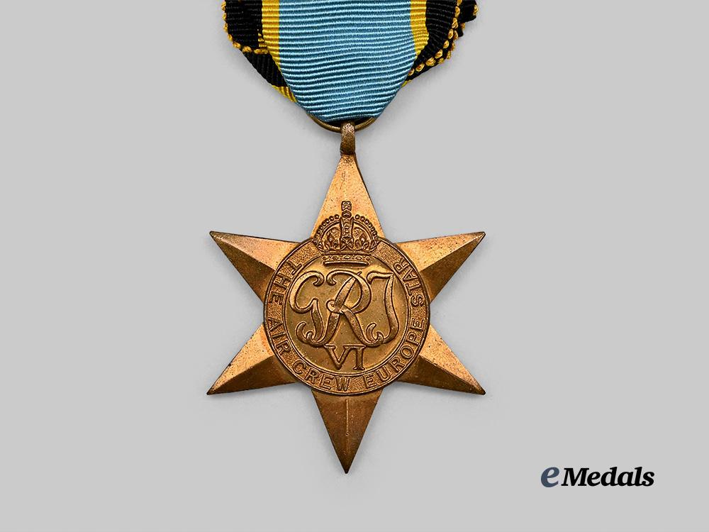 united_kingdom._an_air_crew_europe_star,_in_case_e_medals__g_b8361_5
