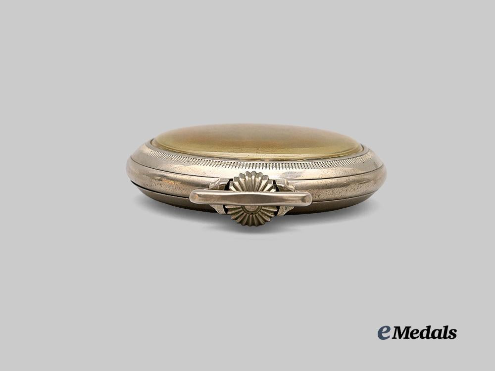 united_kingdom._a_second_war_general_service_trade_pattern_pocket_watch,_by_waltham_e_medals__g_b8384_4