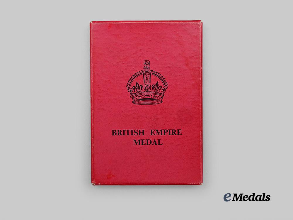 united_kingdom._a_second_war_british_medal_group_to_r_o_flight_sergeant_blair,_r_a_f_e_medals__g_b8398_15