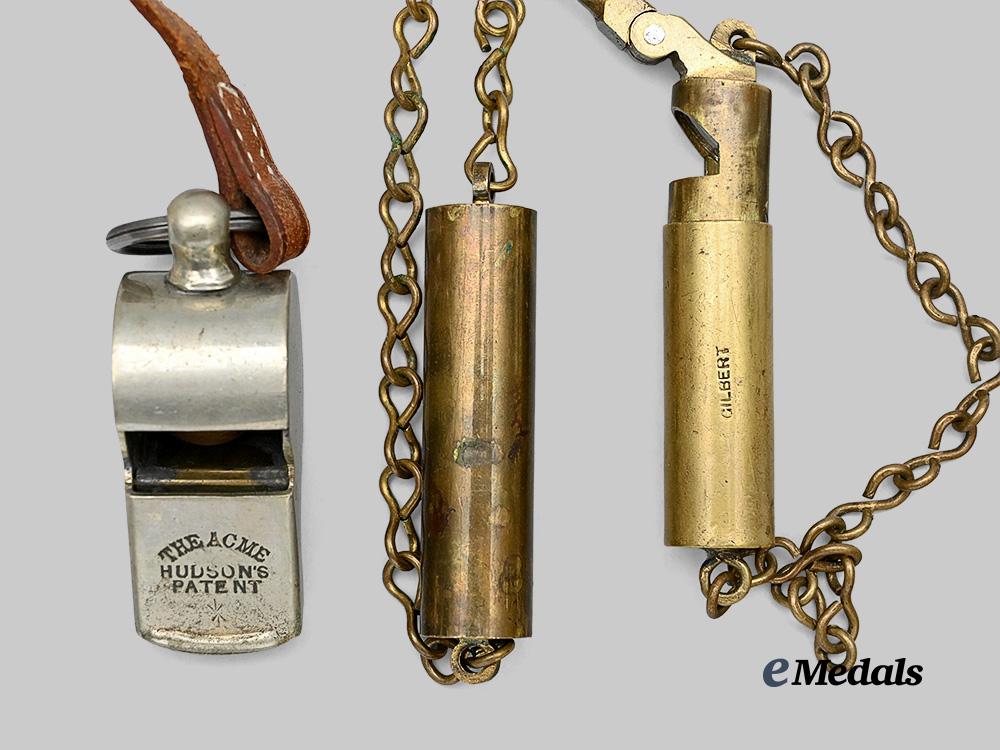 united_kingdom._two_first_war_folding_borescopes_and_a1901_acme_whistle_e_medals__g_b8399_4