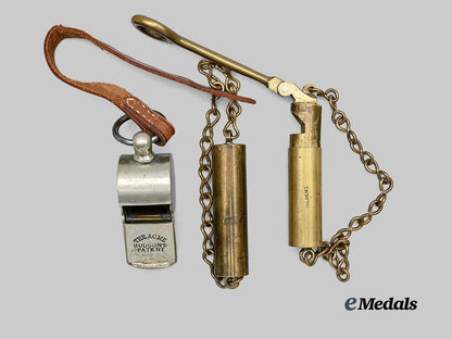 united_kingdom._two_first_war_folding_borescopes_and_a1901_acme_whistle_e_medals__g_b8399_5