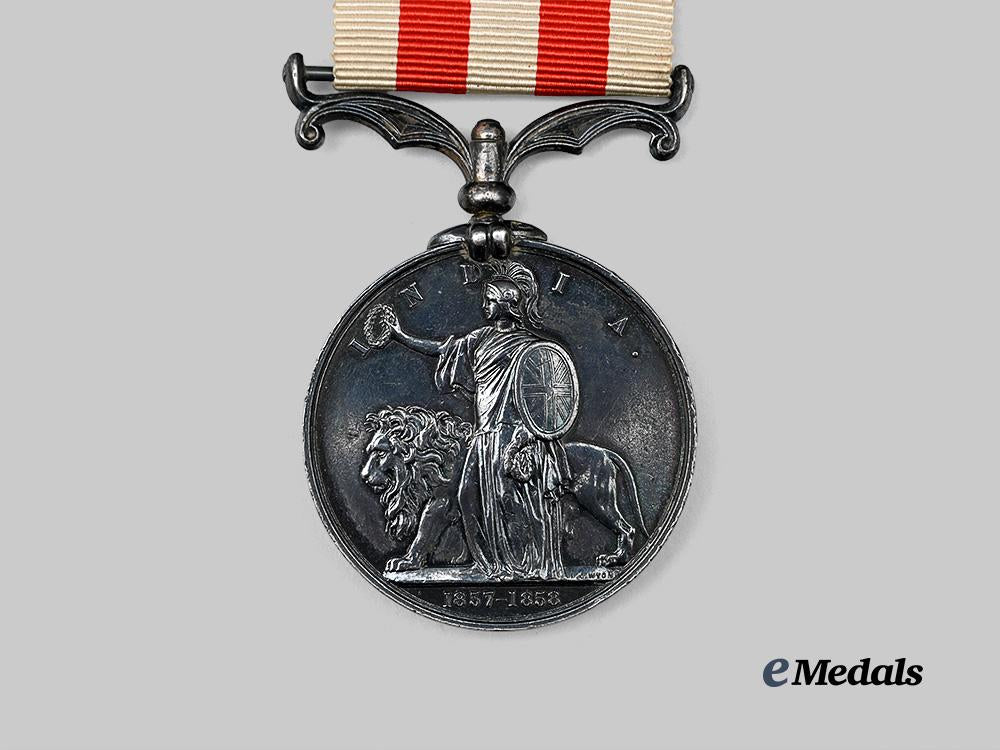 united_kingdom._an_indian_mutiny_medal_to_t_sheedy,1st_battalion,24th_regiment_e_medals__g_b8436_6
