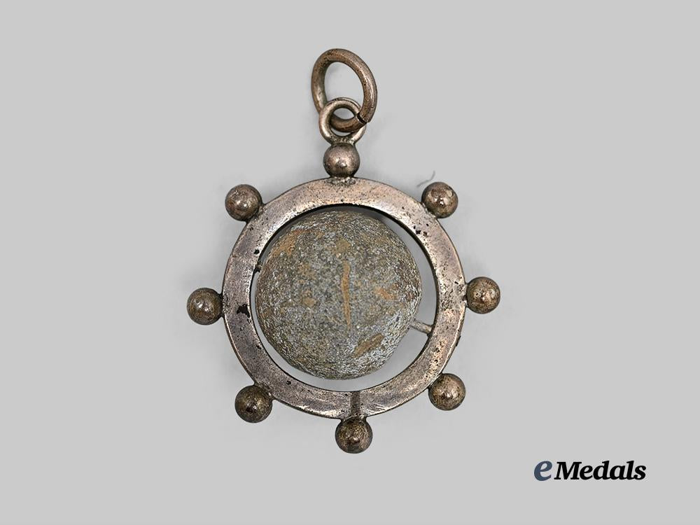 united_kingdom._a_waterloo_musket_ball_pendent1815_e_medals__g_b8447_3