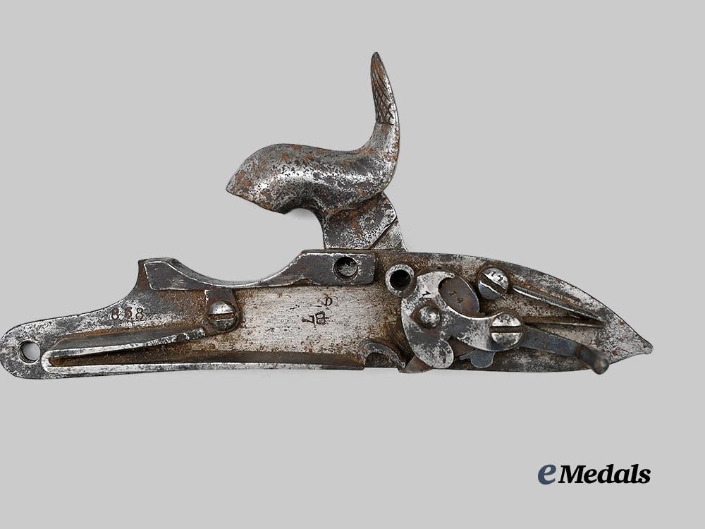 united_kingdom._an1853_pattern_enfield_rifle_lock_e_medals__g_b8463_4