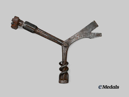united_kingdom._an_enfield_rifle_musket_private’s_tool_e_medals__g_b8466_4