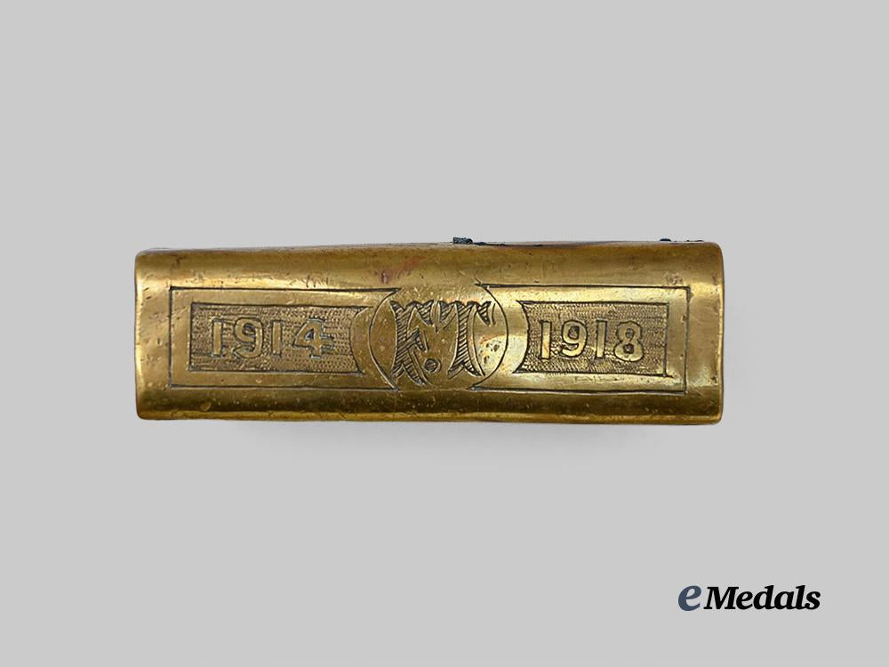 united_kingdom._a_first_war_engraved_matchbox_cover_e_medals__g_b8505_6