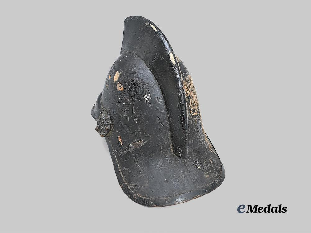 united_kingdom._a_late19th_century_scottish_fireman's_helmet,_by_jas._hendry_ltd_e_medals__g_b8516_3