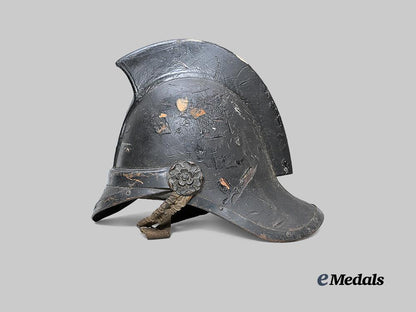 united_kingdom._a_late19th_century_scottish_fireman's_helmet,_by_jas._hendry_ltd_e_medals__g_b8516_6