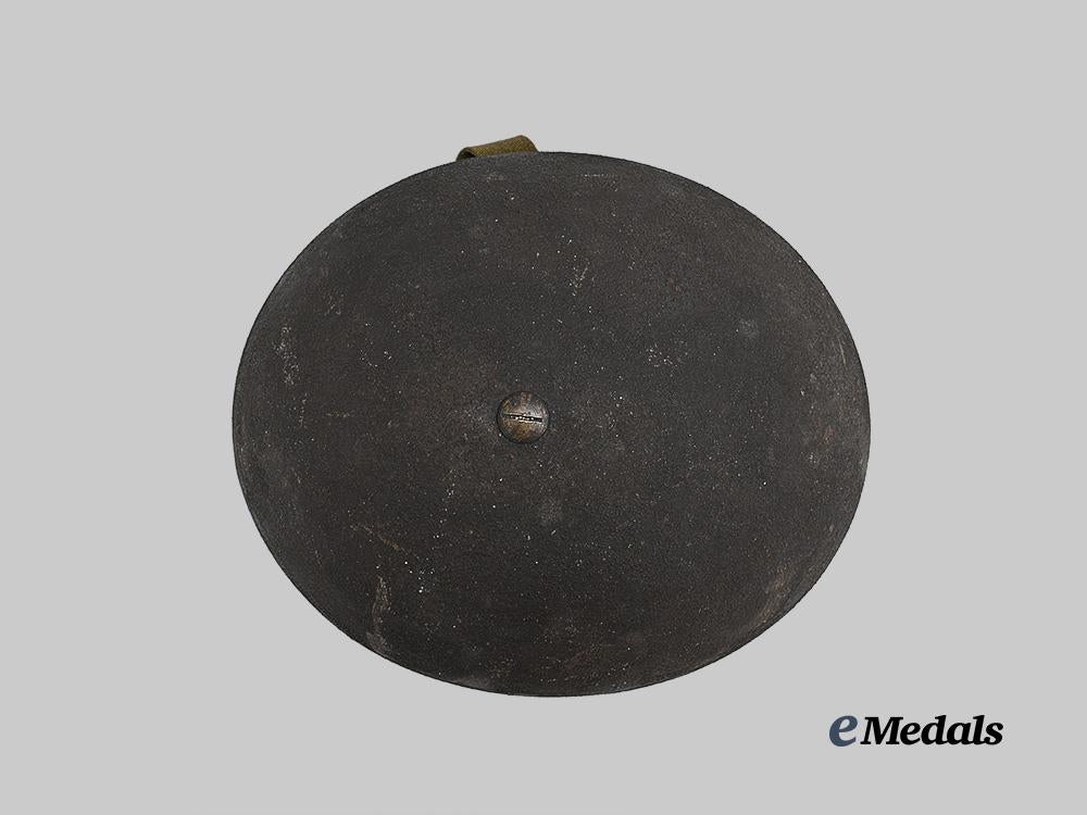 united_kingdom._an_armoured_vehicle_crew_helmet1943_e_medals__g_b8519_6