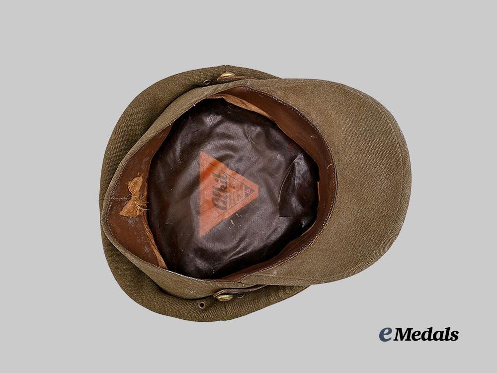 united_kingdom._a_royal_engineers_officer's_dress_cap,_by_alkit_ltd,_london_e_medals__g_b8521_7
