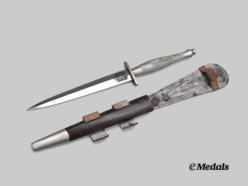 united_kingdom._a2nd_pattern_fairbairn_sykes_fighting_knife_e_medals__g_b8543_3