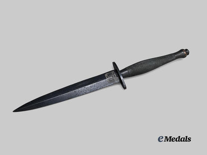 united_kingdom._a_type_i_i_i(2nd_pattern)_fairbairn_sykes_fighting_knife_e_medals__g_b8544_5
