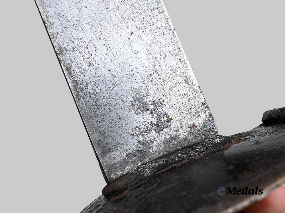 united_kingdom._a_pattern1804_royal_navy"_double_disk"_cutlass,_by_w._cotley_e_medals__g_b8546_9