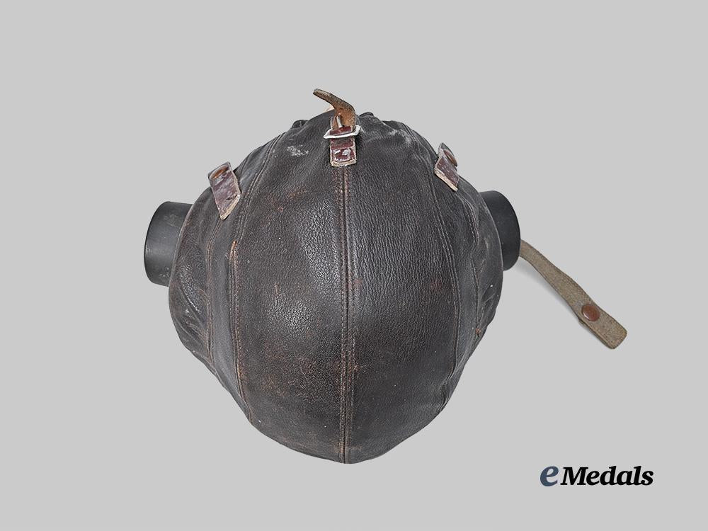 united_kingdom._a_type_c_flying_helmet_with_e_medals__g_b8549_6