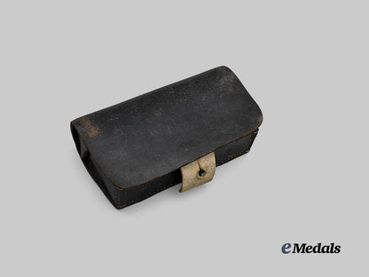 united_kingdom._a_regimentally_marked_crimean_war_enfield_cartridge_pouch_e_medals__g_b8555_4