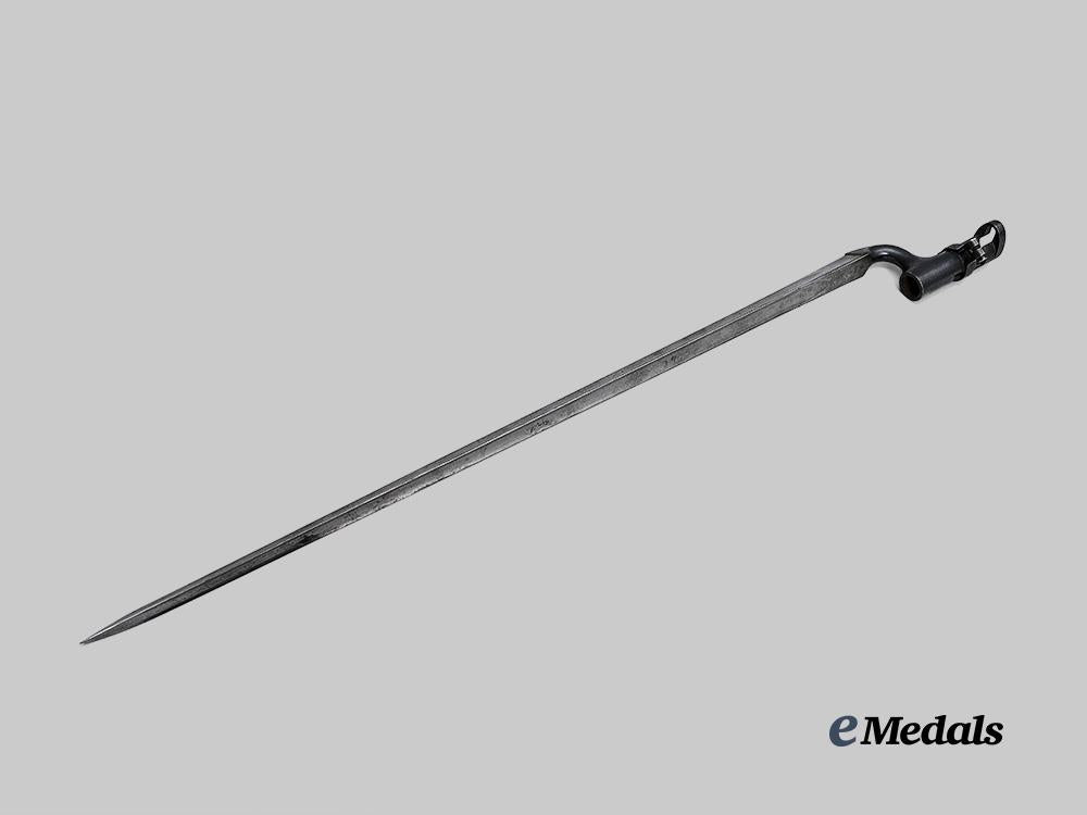 united_kingdom._a_martini_henry_pattern1876_socket_bayonet_e_medals__g_b8556_4