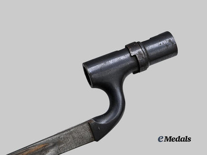 united_kingdom._a_martini_henry_pattern1876_socket_bayonet_e_medals__g_b8556_6