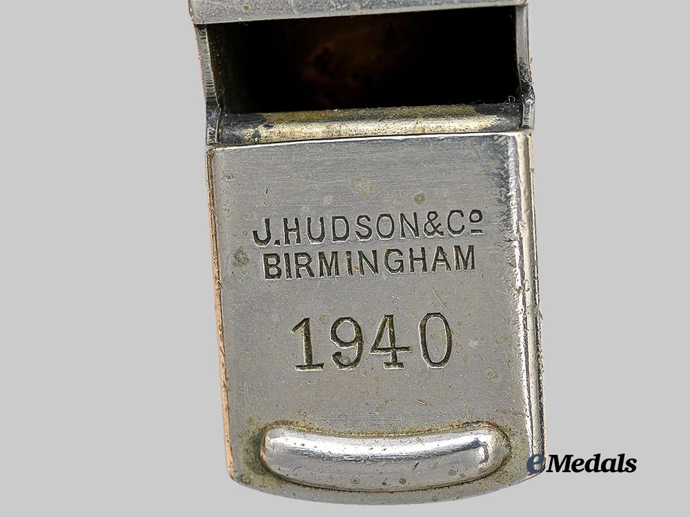 united_kingdom._a_lot_of_three_second_war_whistles_e_medals__g_b8571_8