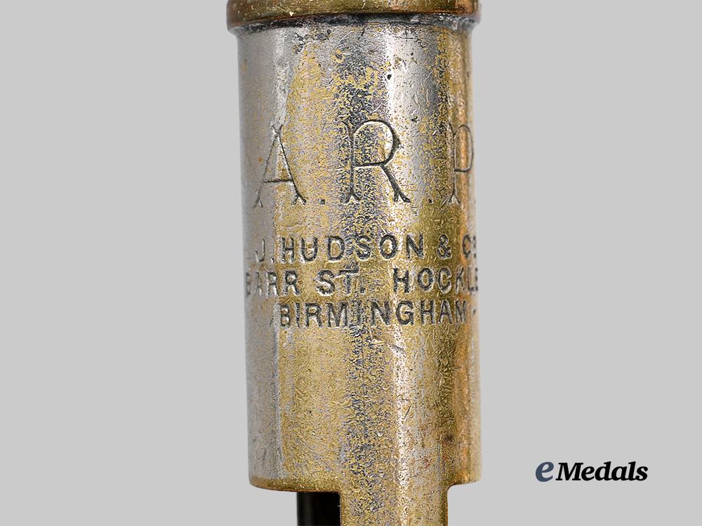 united_kingdom._a_lot_of_three_second_war_whistles_e_medals__g_b8571_9