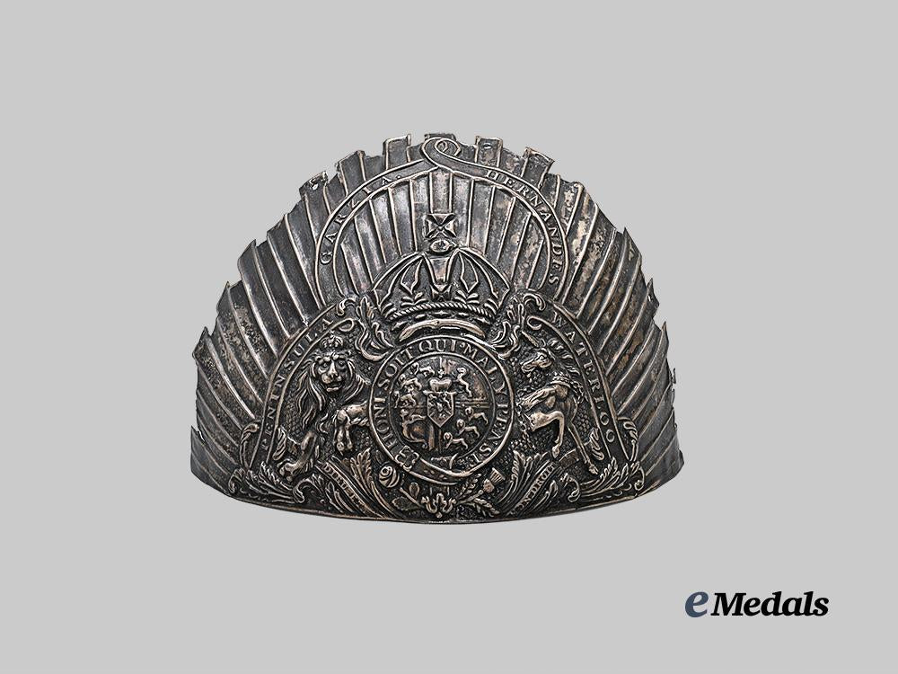 united_kingdom._a_sterling_silver_m1818_king's_german_legion_officer's_heavy_cavalry_helmet_plate_e_medals__g_b8594_2