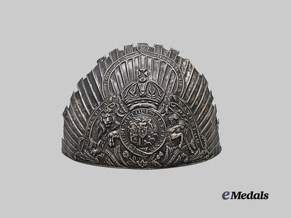 united_kingdom._a_sterling_silver_m1818_king's_german_legion_officer's_heavy_cavalry_helmet_plate_e_medals__g_b8594_2