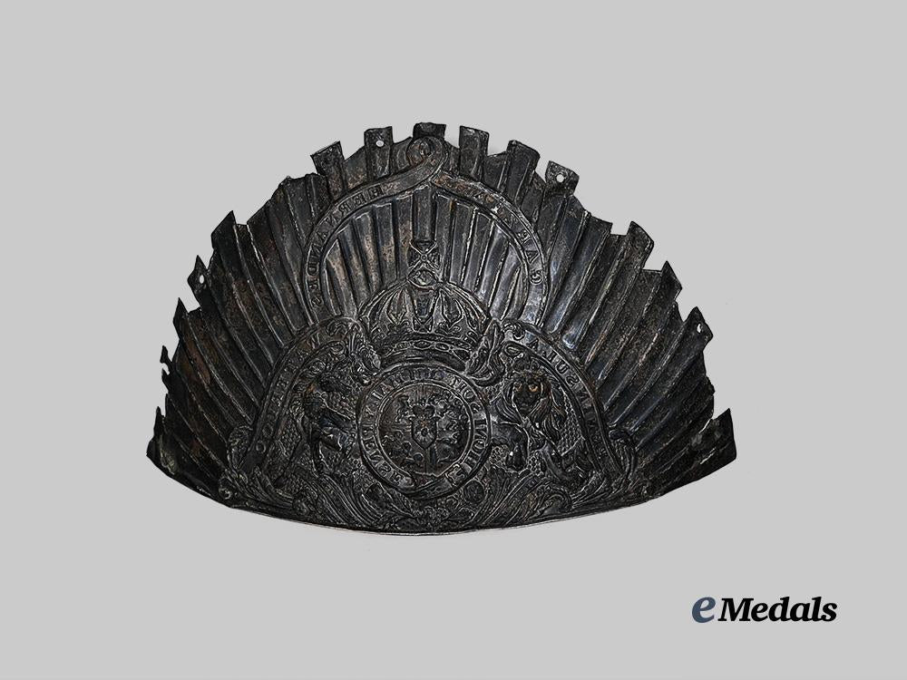 united_kingdom._a_sterling_silver_m1818_king's_german_legion_officer's_heavy_cavalry_helmet_plate_e_medals__g_b8594_3