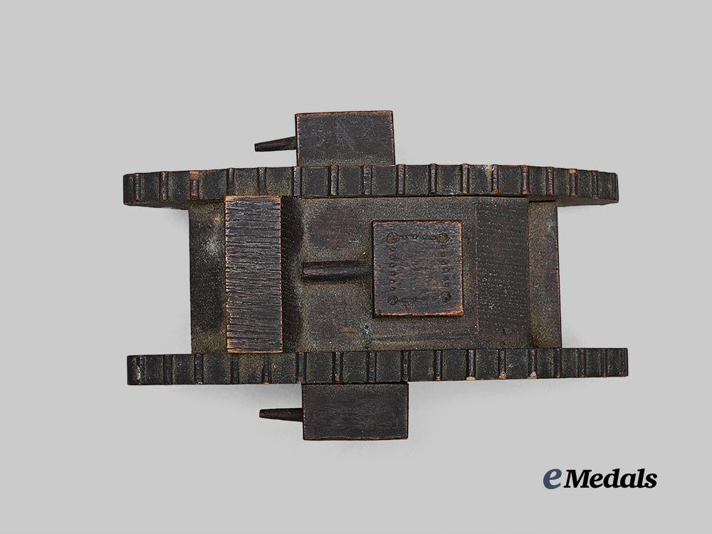 united_kingdom._a_trench_art_mark_i_tank_e_medals__g_b8599_2