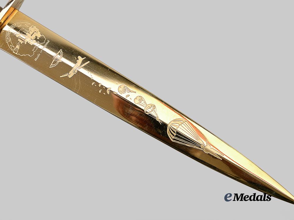 united_kingdom._a_commemorative_commando_knife,"_the_china-_burma-_india_air_war"_e_medals__g_b8601_13