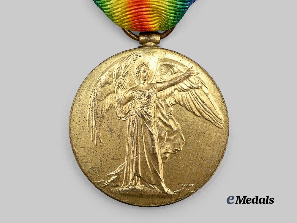 united_kingdom._a_victory_medal,_to_captain_banbury,_eton_graduate,_k_i_a_hollebeke_e_medals__g_b8626_3