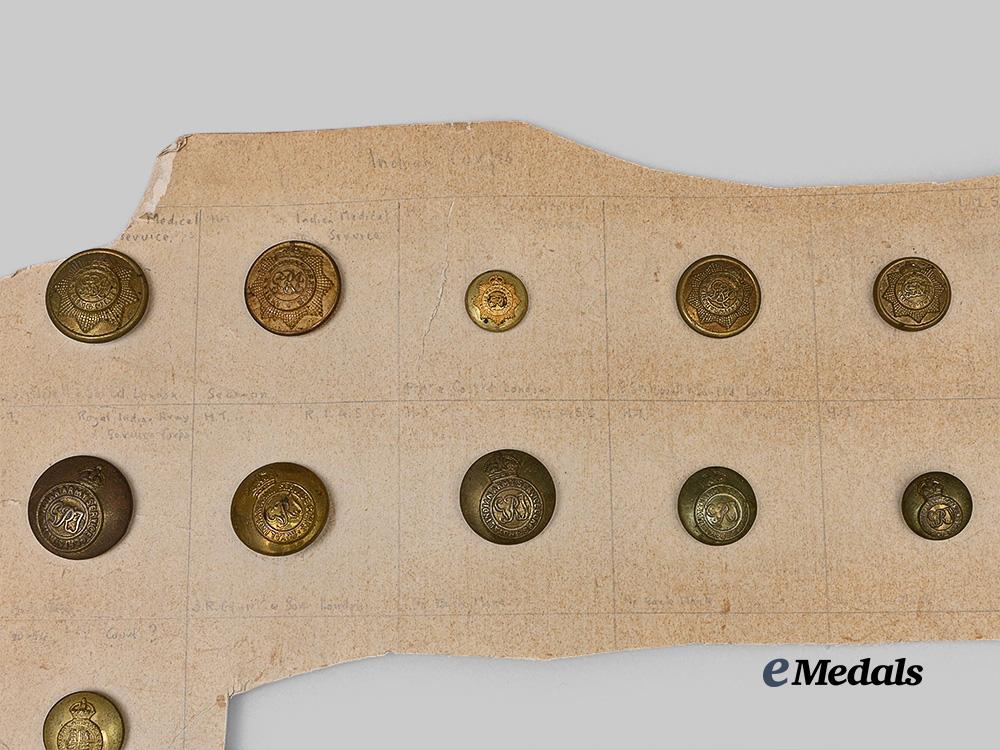 united_kingdom._a_lot_of_first_war&_regimental_buttons_e_medals__g_b8629_9