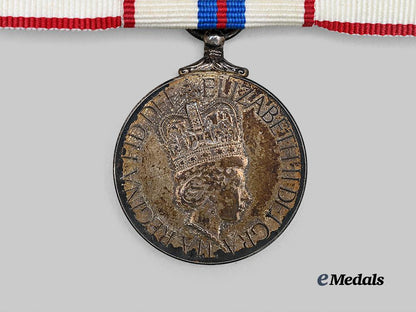 canada,_commonwealth._a_queen_elizabeth_i_i_silver_jubilee_medal,_for_ladies,_in_case_e_medals__g_b8658_6