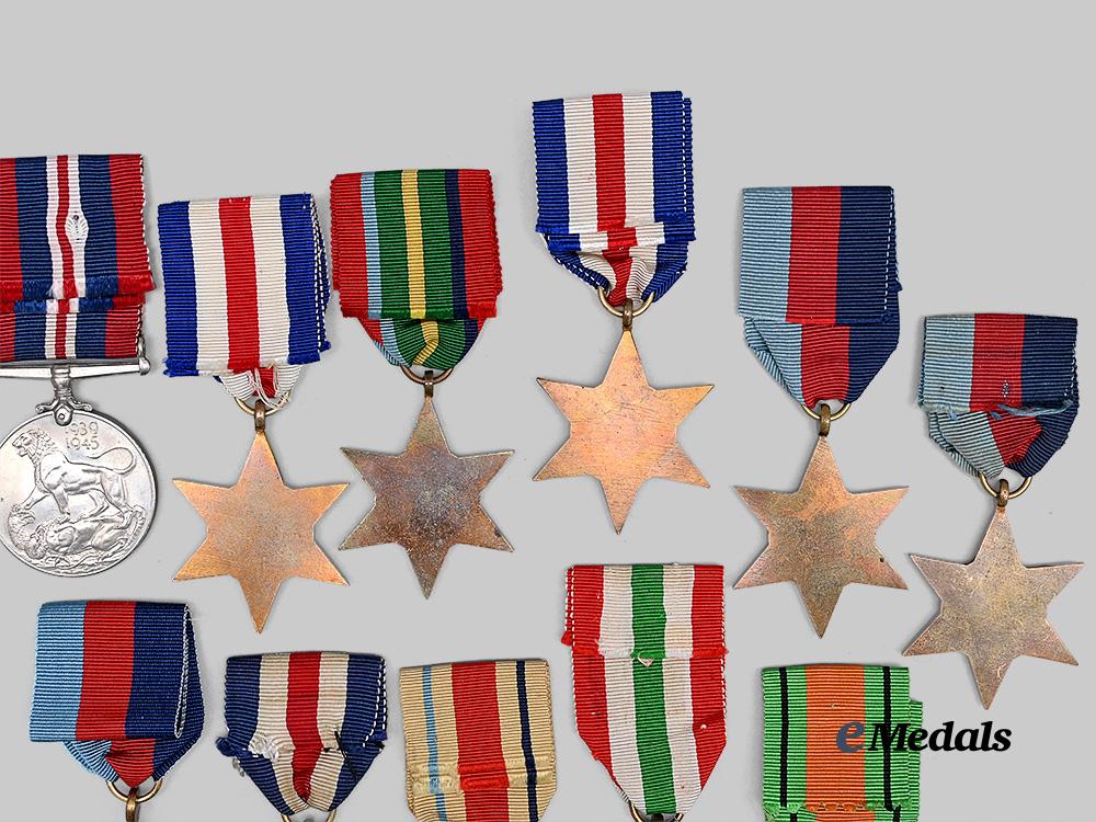 united_kingdom._a_lot_of_second_war_medals_and_stars_e_medals__g_b8675_7