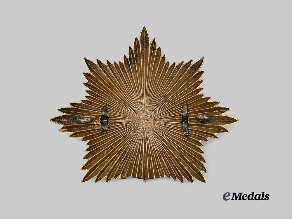 united_kingdom._a_bedfordshire_regiment_helmet_plate_e_medals__g_b8685_3