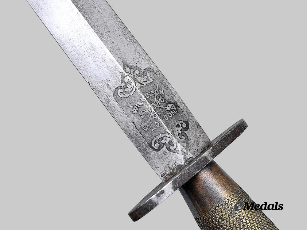 united_kingdom._a_type_i_i_i,_second_pattern_fairbairn_sykes_fighting_knife_e_medals__g_b8696_9